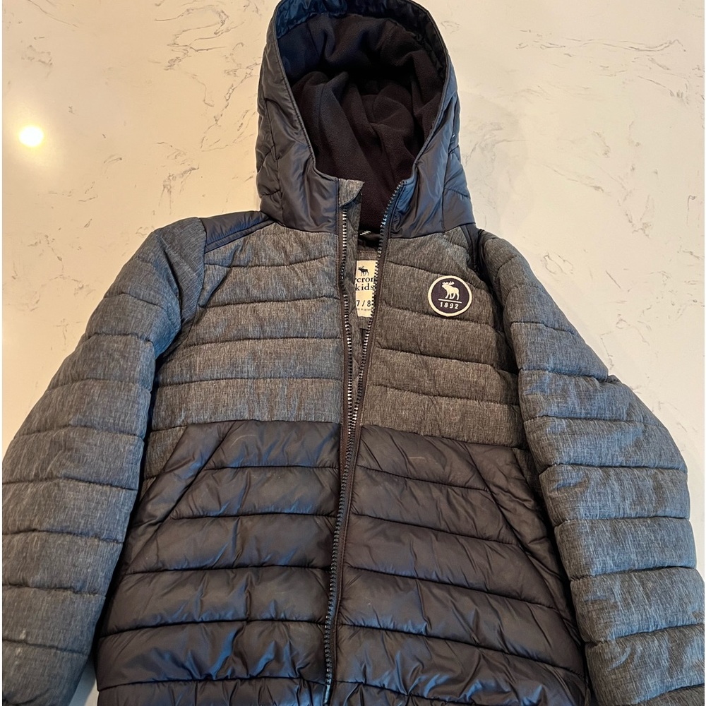 Abercrombie Kids Puffer Jacket size 7/8